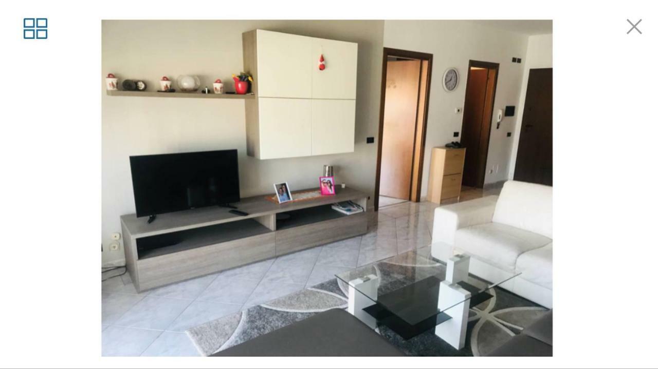 Leisure & Relaxing Apartment โกโม ภายนอก รูปภาพ